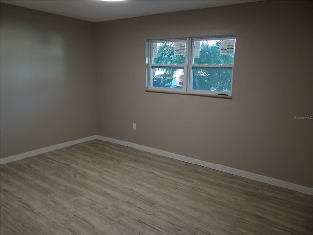 5287 81ST STREET 2, St Petersburg, FL 33709