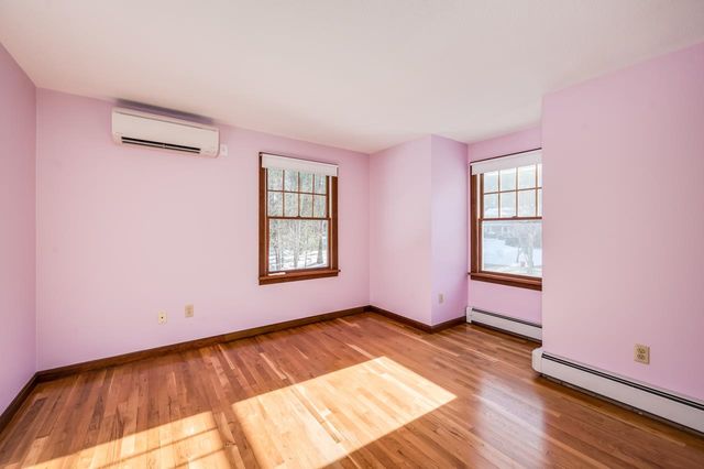 3 Ambler Way, Durham, NH 03824