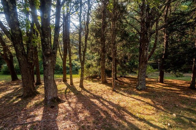 3 Ambler Way, Durham, NH 03824