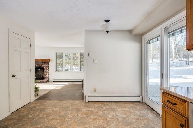 3 Ambler Way, Durham, NH 03824