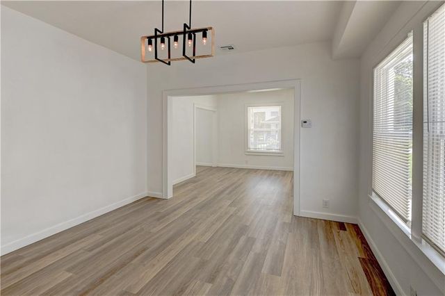1540 Poplar Avenue, Kansas City, MO 64127