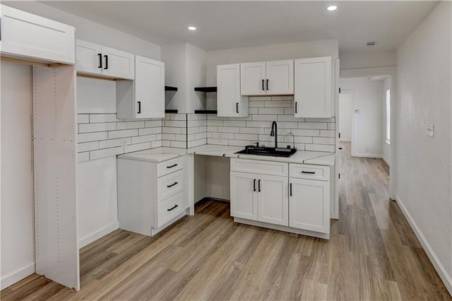 1540 Poplar Avenue, Kansas City, MO 64127