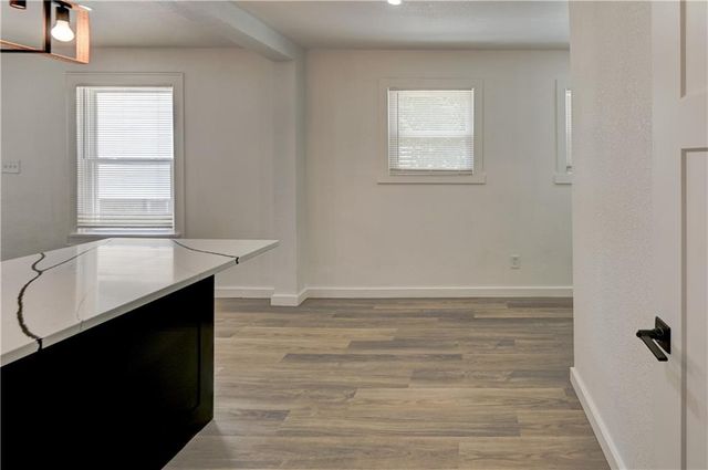 1540 Poplar Avenue, Kansas City, MO 64127