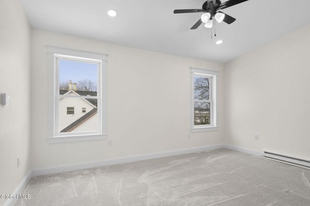 14 Park Way, Castleton-on-hudson, NY 12033