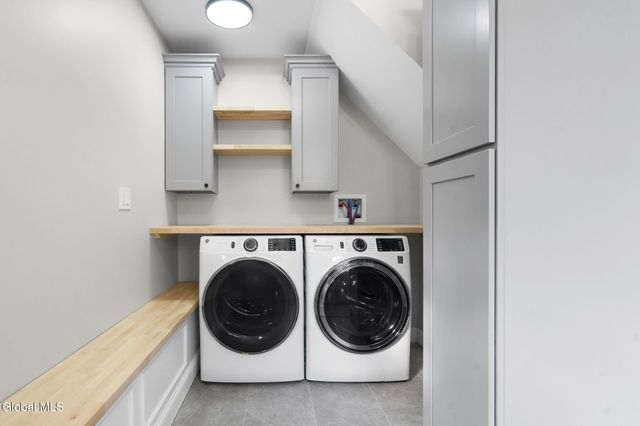 14 Park Way, Castleton-on-hudson, NY 12033