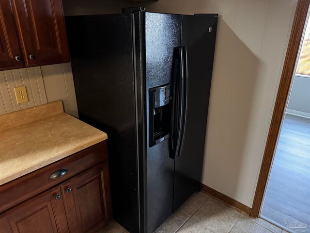 5941 Leesway Blvd, Pensacola, FL 32504