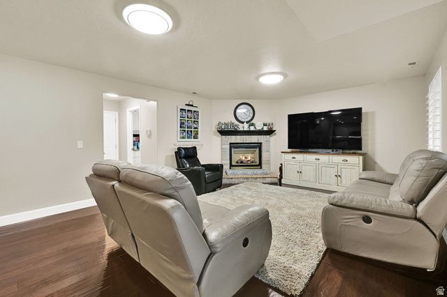 4412 W LENNOX DR, South Jordan, UT 84009