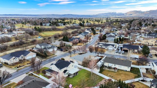 4412 W LENNOX DR, South Jordan, UT 84009
