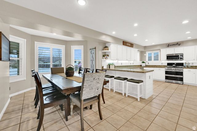 4412 W LENNOX DR, South Jordan, UT 84009