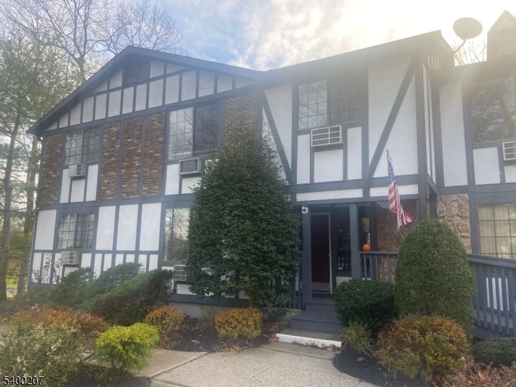 5 Terrace Dr, Chatham Twp., NJ 07928 — exterior