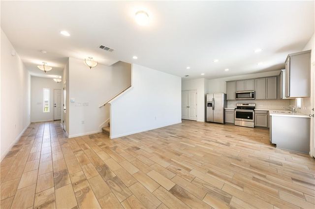 6708 Routenburn ST, Austin, TX 78754