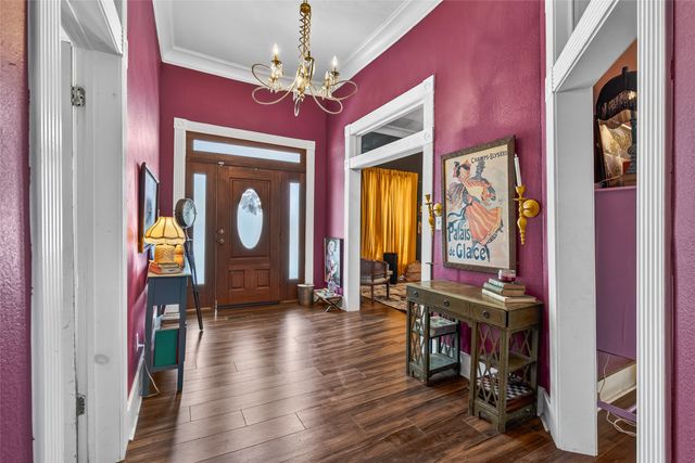 605 E 9th Street, Kemp, TX 75143