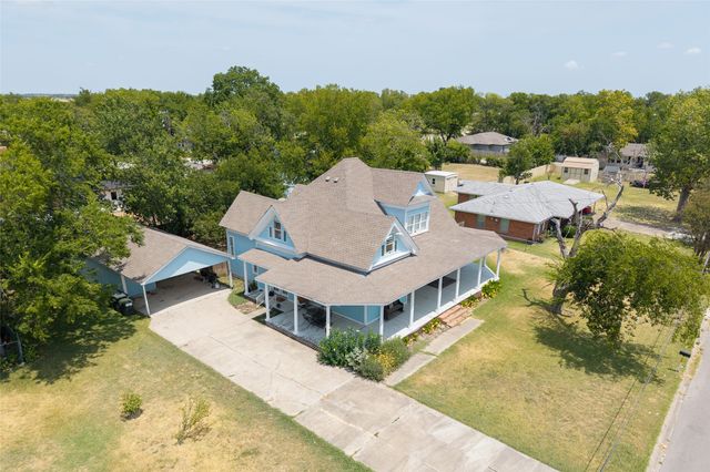 605 E 9th Street, Kemp, TX 75143
