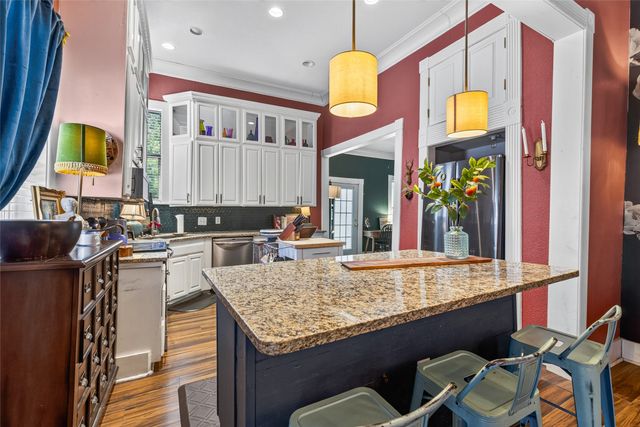 605 E 9th Street, Kemp, TX 75143