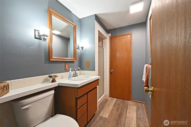 10733 Bartlett Avenue NE, Seattle, WA 98125