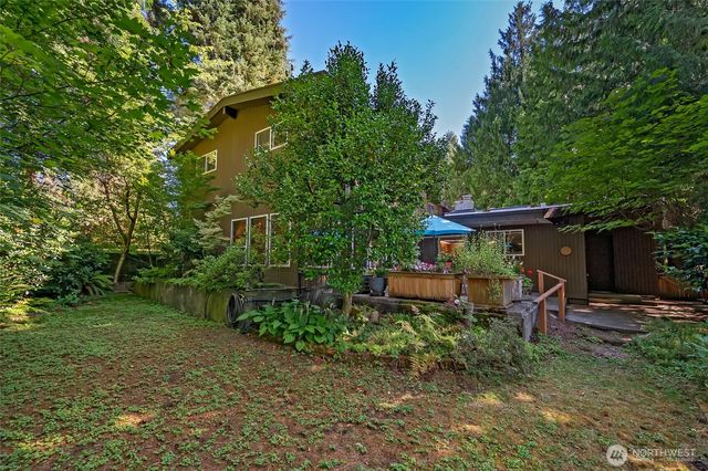 10733 Bartlett Avenue NE, Seattle, WA 98125
