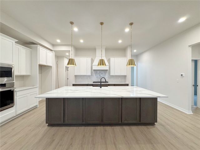 2661 Lannister, Corpus Christi, TX 78415