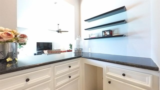 3339 Country Club Boulevard, Stafford, TX 77477