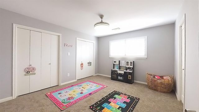 3339 Country Club Boulevard, Stafford, TX 77477