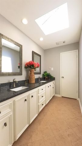 3339 Country Club Boulevard, Stafford, TX 77477