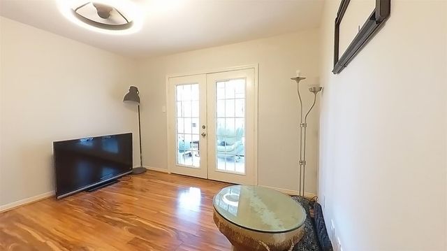3339 Country Club Boulevard, Stafford, TX 77477