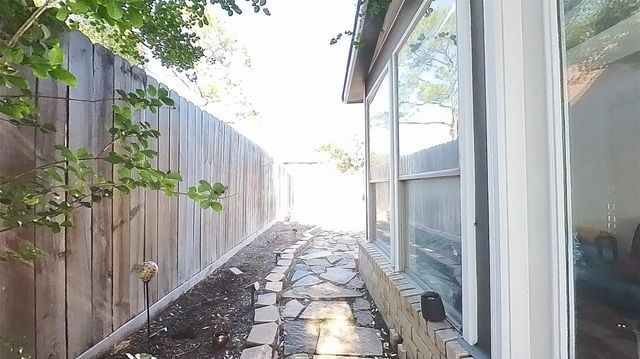 3339 Country Club Boulevard, Stafford, TX 77477