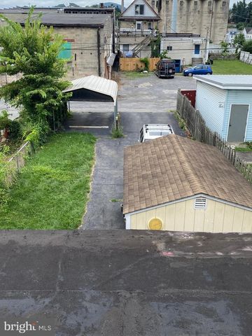 418 COLUMBIA ST, Cumberland, MD 21502