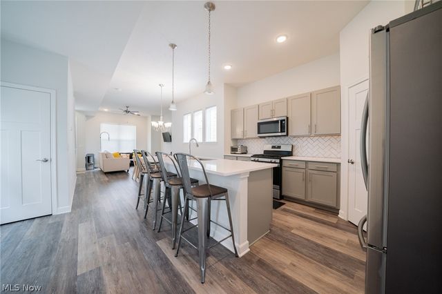 12027 Wade Park Avenue, Cleveland, OH 44106