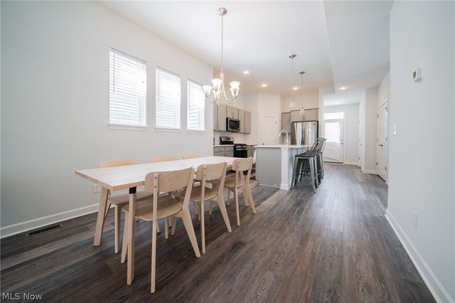 12027 Wade Park Avenue, Cleveland, OH 44106