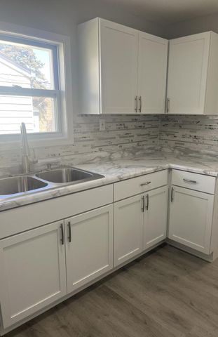 717 Illinois STREET, Racine, WI 53405