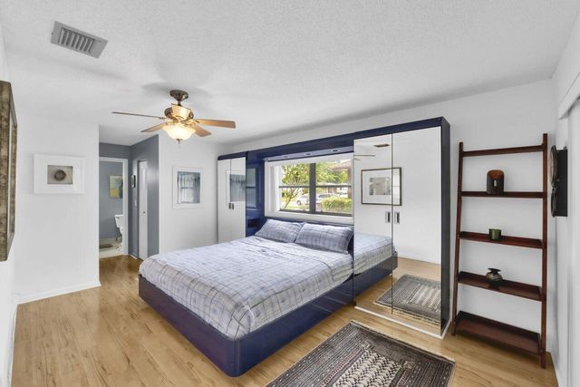 14765 Country Lane, Delray Beach, FL 33484