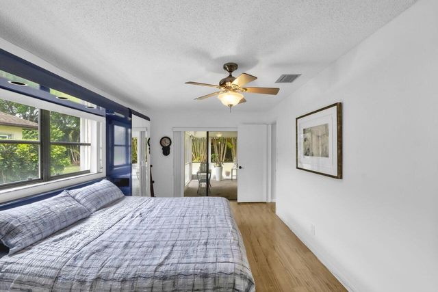 14765 Country Lane, Delray Beach, FL 33484