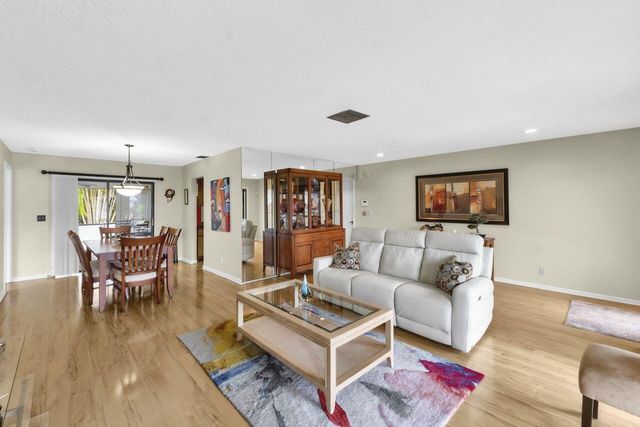 14765 Country Lane, Delray Beach, FL 33484