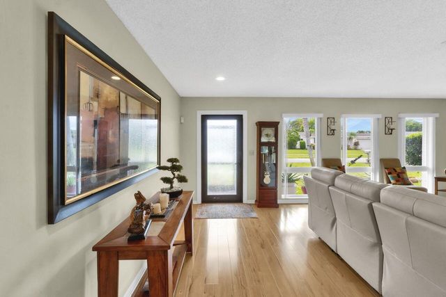 14765 Country Lane, Delray Beach, FL 33484