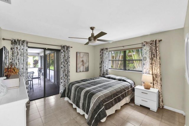 14765 Country Lane, Delray Beach, FL 33484