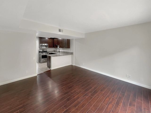 10447 Caminito Banyon, San Diego, CA 92131