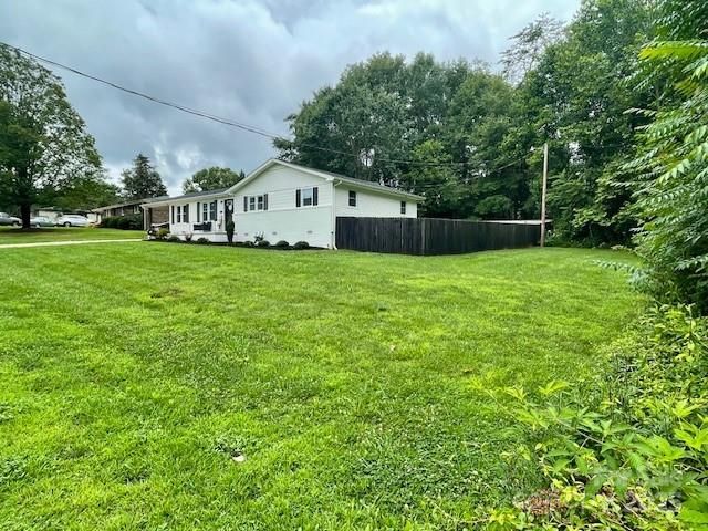 135 Michelle Drive, Ellenboro, NC 28040