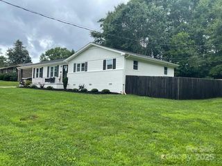 135 Michelle Drive, Ellenboro, NC 28040