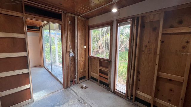 1549 DREXEL AVE NE, Winter Haven, FL 33881