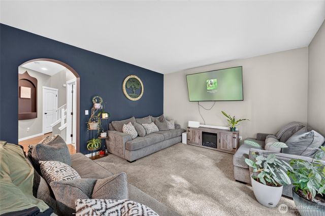 19003 87th Avenue Ct E, Puyallup, WA 98375