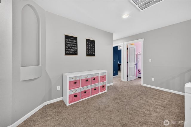 19003 87th Avenue Ct E, Puyallup, WA 98375