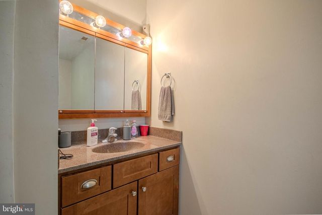 26608 NANTICOKE RD, Salisbury, MD 21801