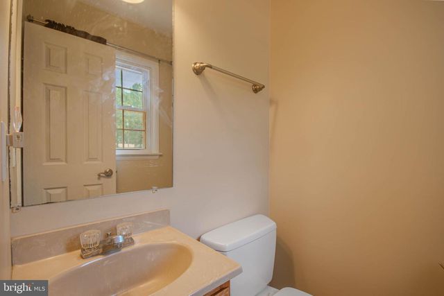 26608 NANTICOKE RD, Salisbury, MD 21801
