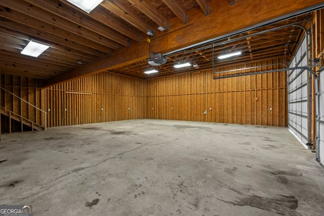 140 Moseley Drive, Stockbridge, GA 30281