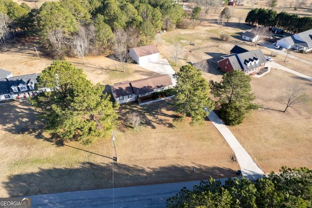 140 Moseley Drive, Stockbridge, GA 30281
