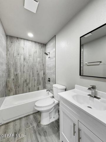 158 Ben Swain Drive, El Paso, TX 79915