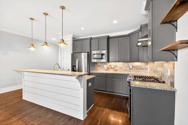 604 45th Ave, N, Nashville, TN 37209