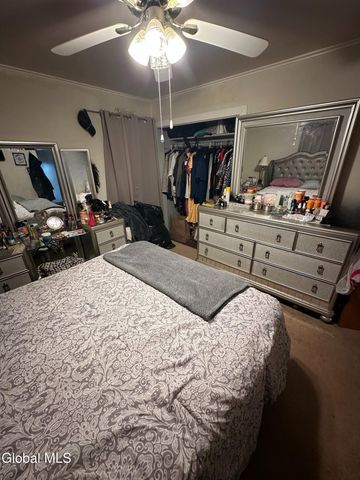 9 Western Parkway, Schenectady, NY 12304