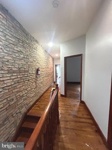 914 WHITELOCK ST, Baltimore, MD 21217