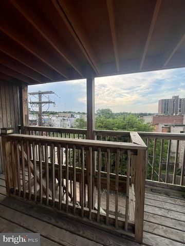 914 WHITELOCK ST, Baltimore, MD 21217